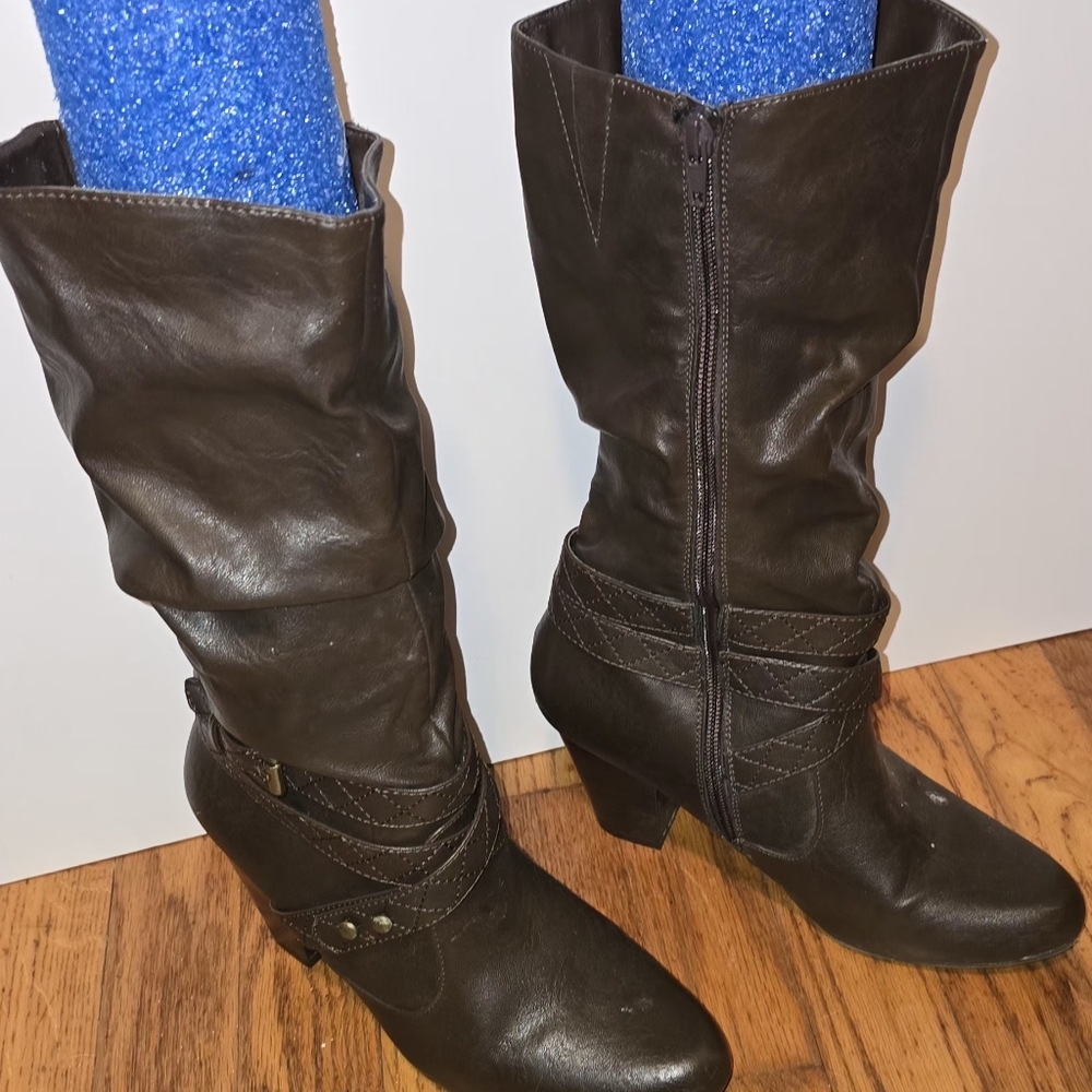 Rialto Dark Brown Heeled Boots